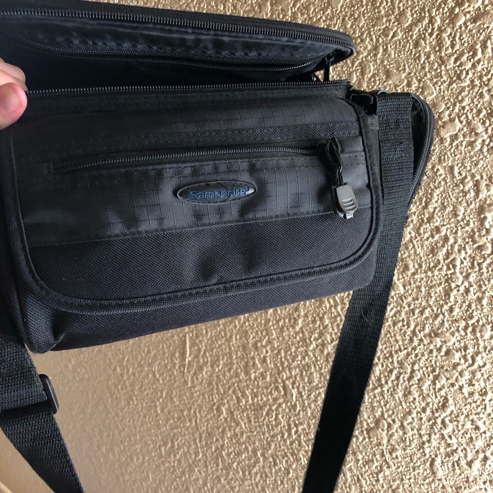 Samsonite Black Compact Camera Bag Vintage
